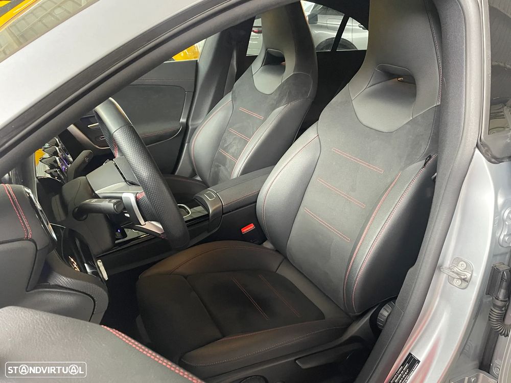 Mercedes-Benz CLA 250 e AMG Line - 11