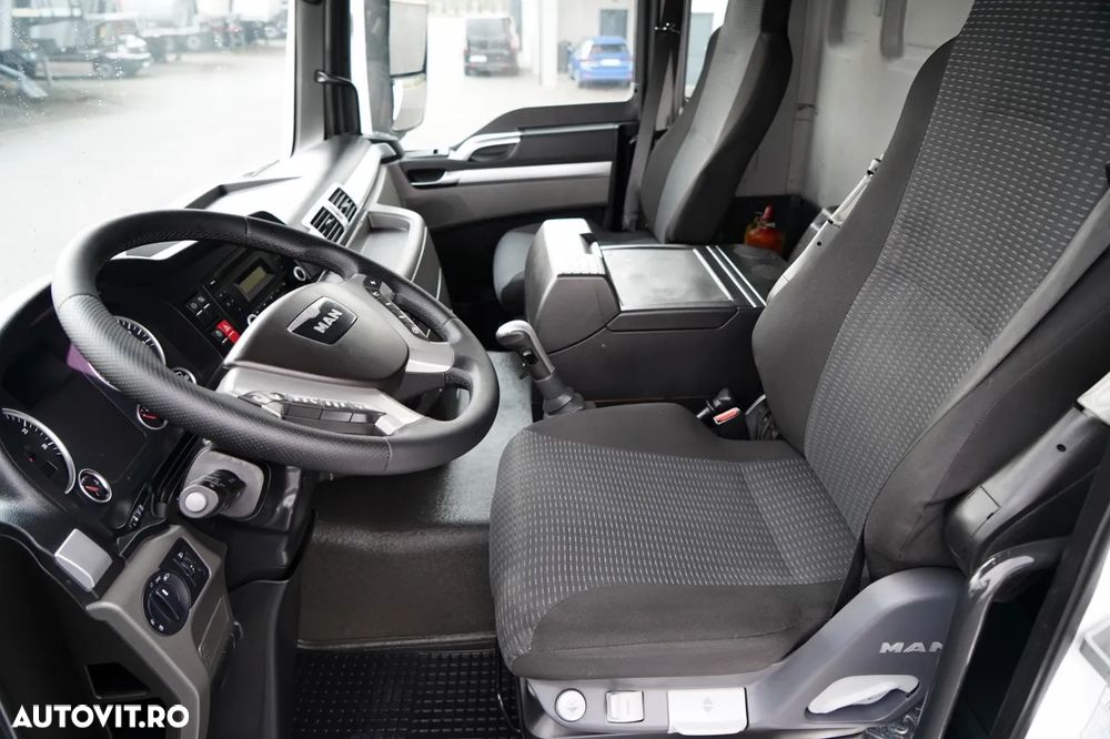 MAN TGS 26.480 / 6X6 / BASCUNĂ 3 LATE / BASCUNĂ HIDRODOXICĂ / MANUALĂ / BORDMATIC - 28