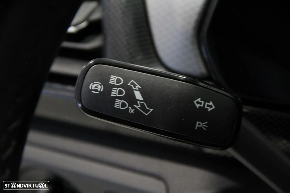 VW T-Cross 1.0 TSI Urban - 12