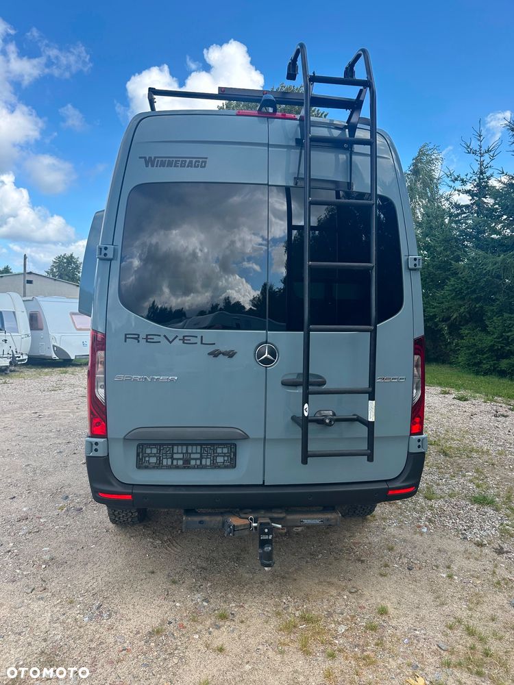 Mercedes-Benz REVEL 4x4 OFF-ROAD - 4