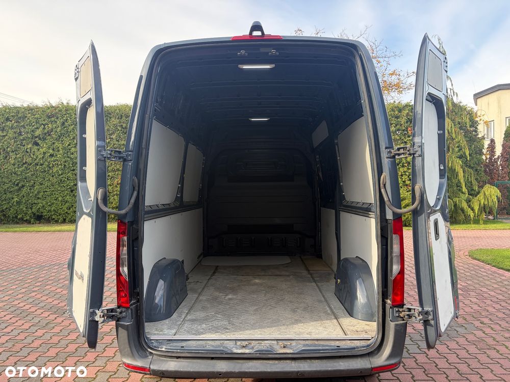 Mercedes-Benz Sprinter 314 - 22