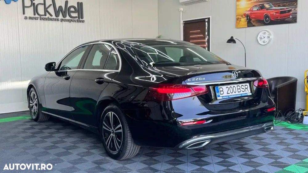 Mercedes-Benz E 220 d 9G-TRONIC Avantgarde - 30