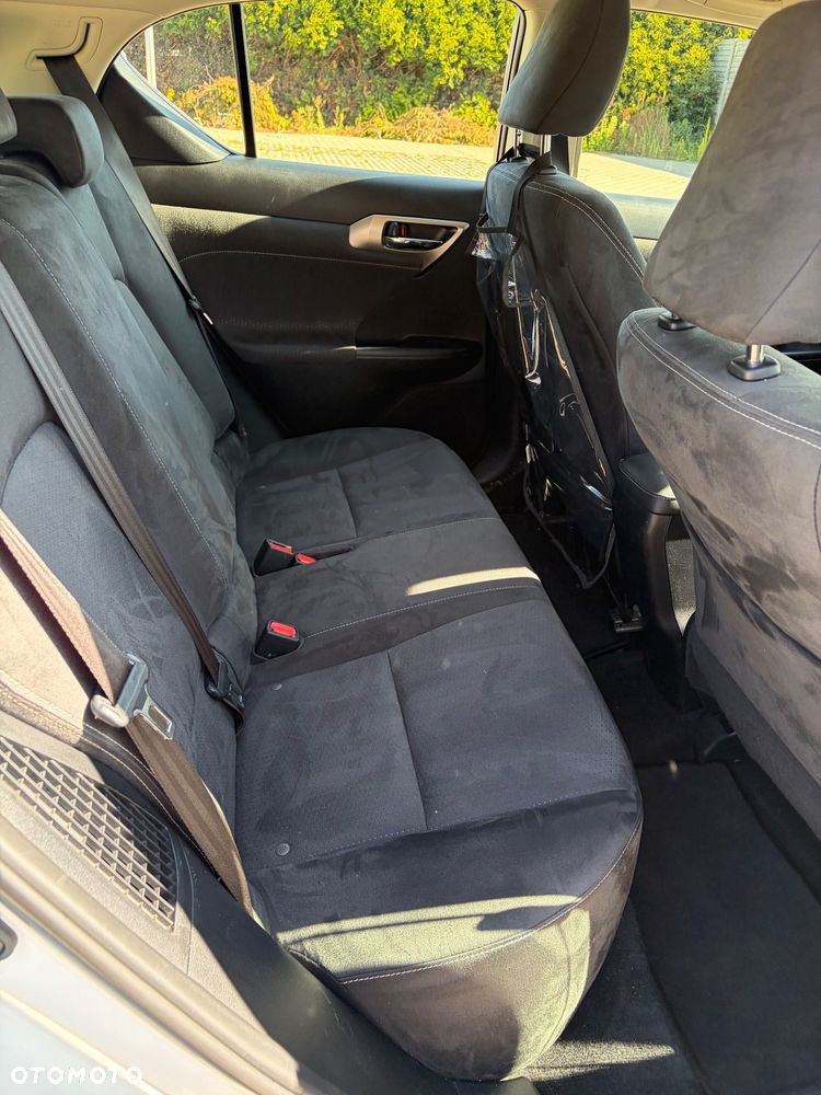 Lexus CT 200h Elegance - 14