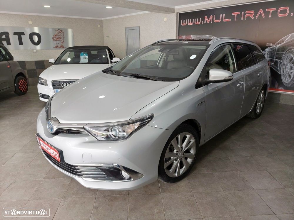 Toyota Auris Touring Sports 1.8 HSD Exclusive+Navi - 3