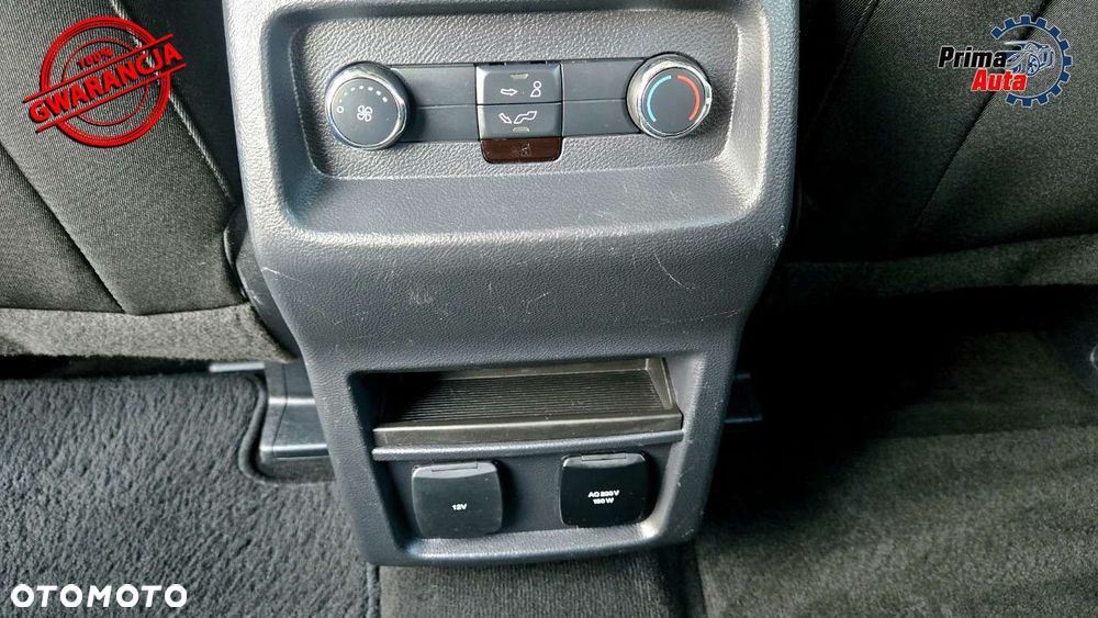 Ford Galaxy - 24