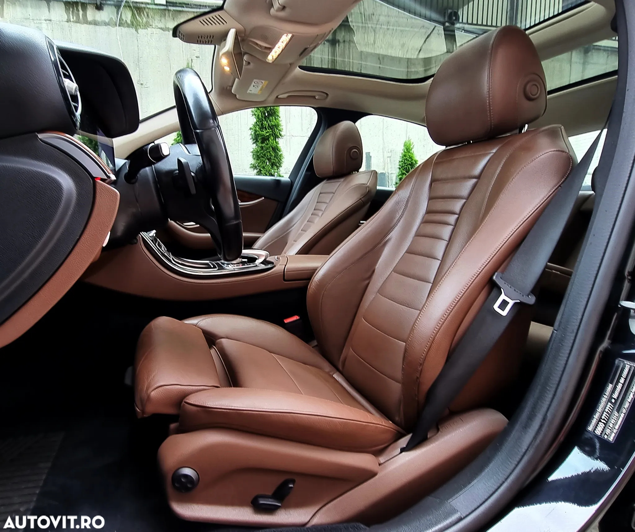 Mercedes-Benz E 220 d T 9G-TRONIC Avantgarde - 5