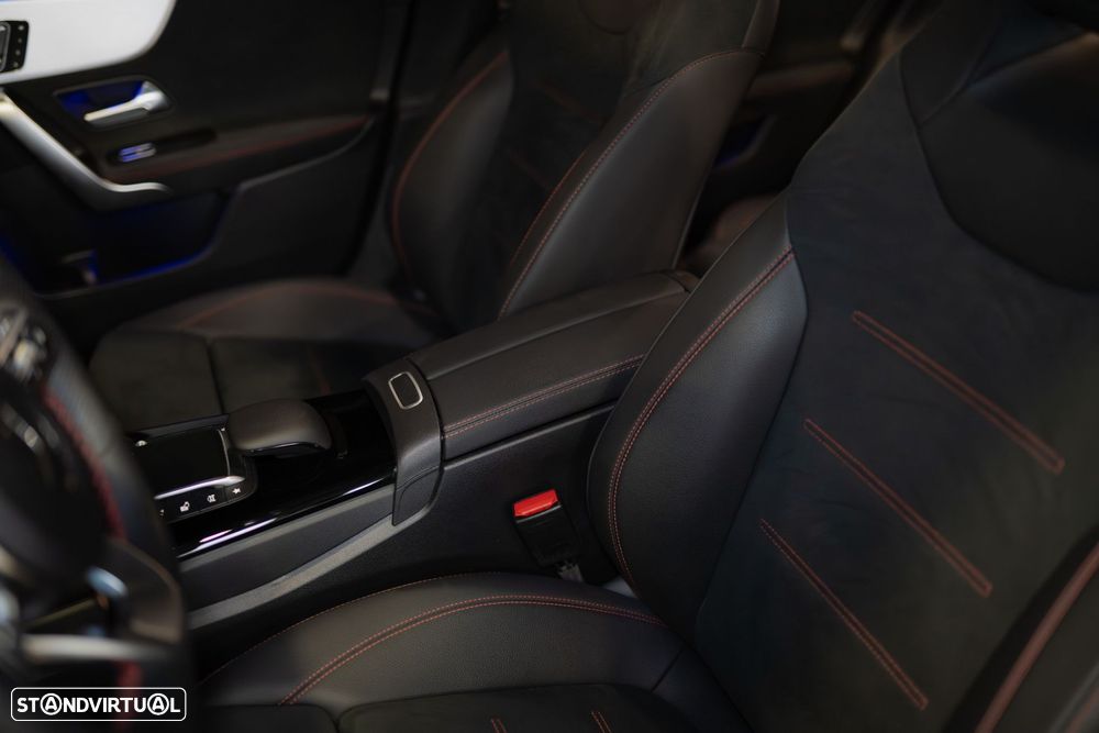 Mercedes-Benz CLA 250 e Shooting Brake AMG Line - 21