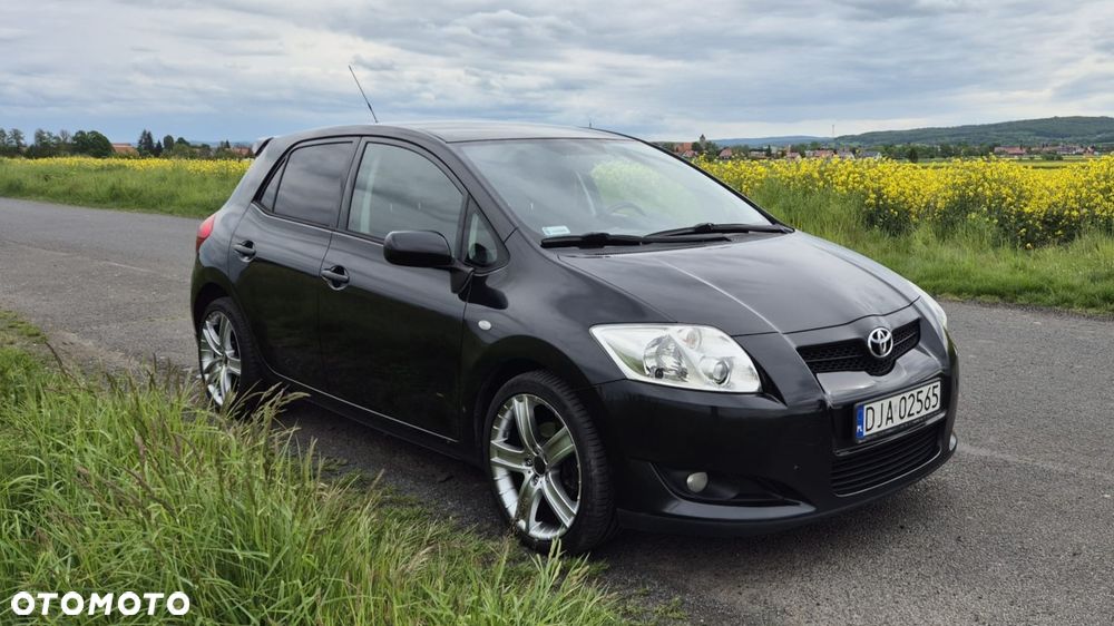 Toyota Auris 1.6 VVT-i Sol - 2