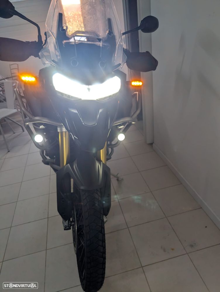 Triumph Tiger - 11