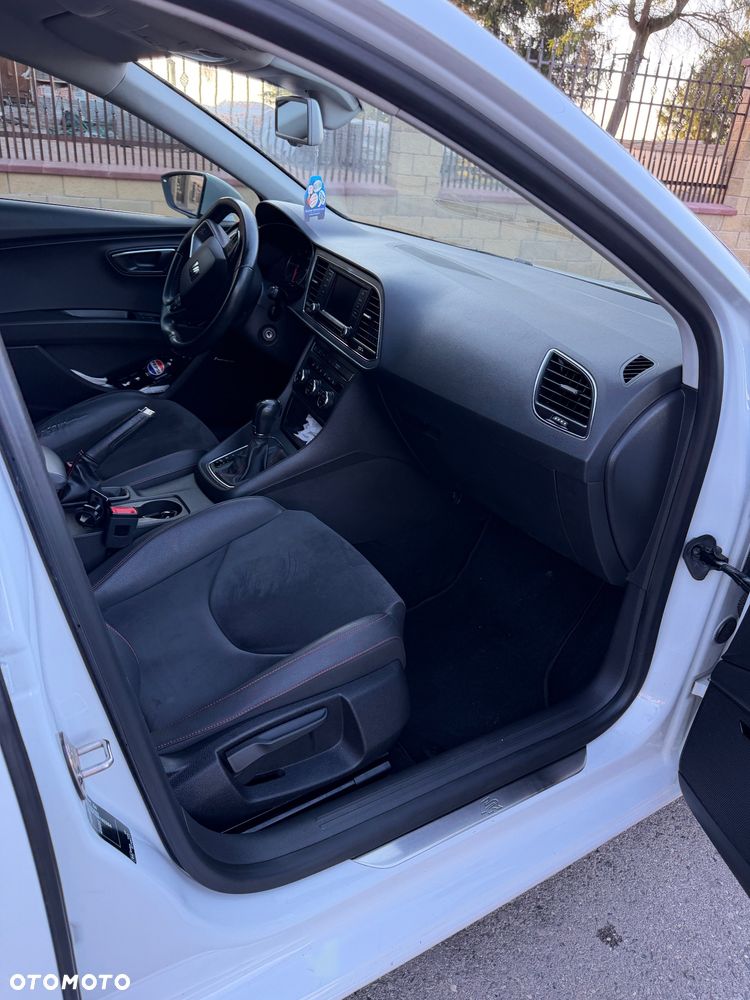 Seat Leon 2.0 TDI DPF Start&Stop DSG FR - 26