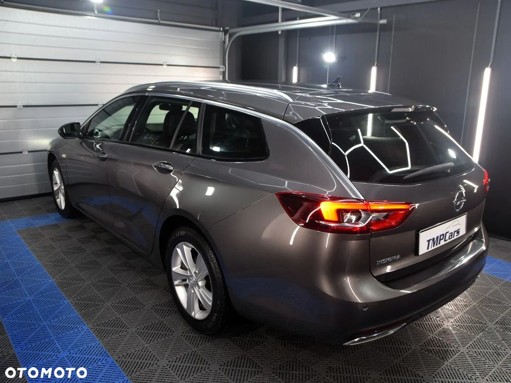 Opel Insignia - 28
