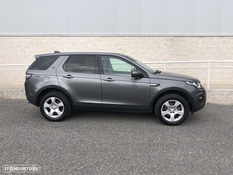 Land Rover Discovery Sport 2.0 eD4 HSE - 2