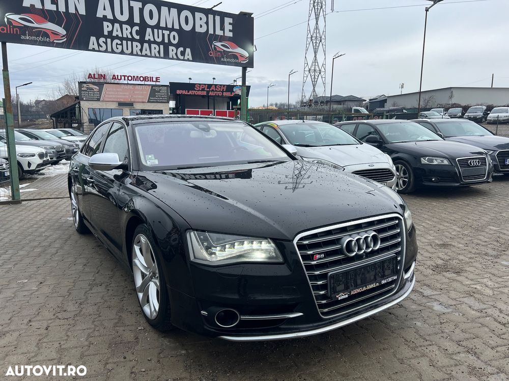 Audi S8 Standard - 1
