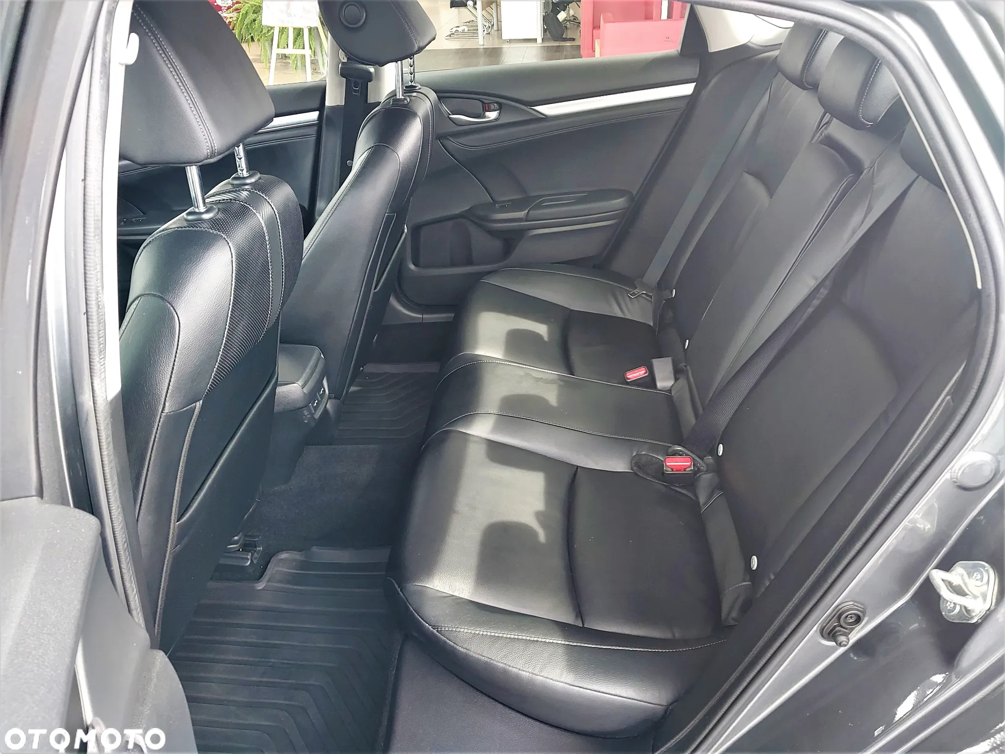 Honda Civic 1.5 T Executive - 13