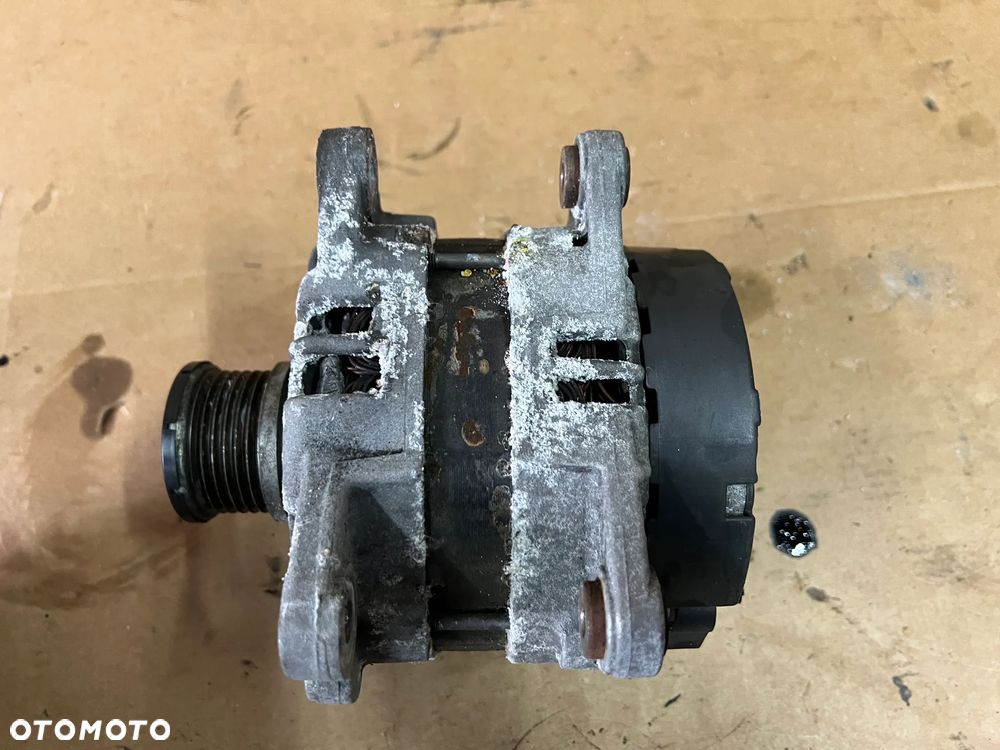 Alternator prądnica Audi A4 B8 Lift 2.0 TDI 04L903017E - 3