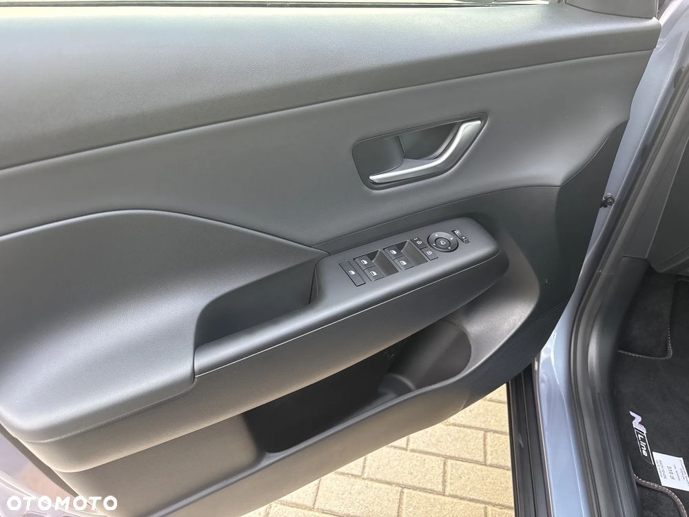 Hyundai Kona 1.6 GDI Hybrid Executive DCT - 11