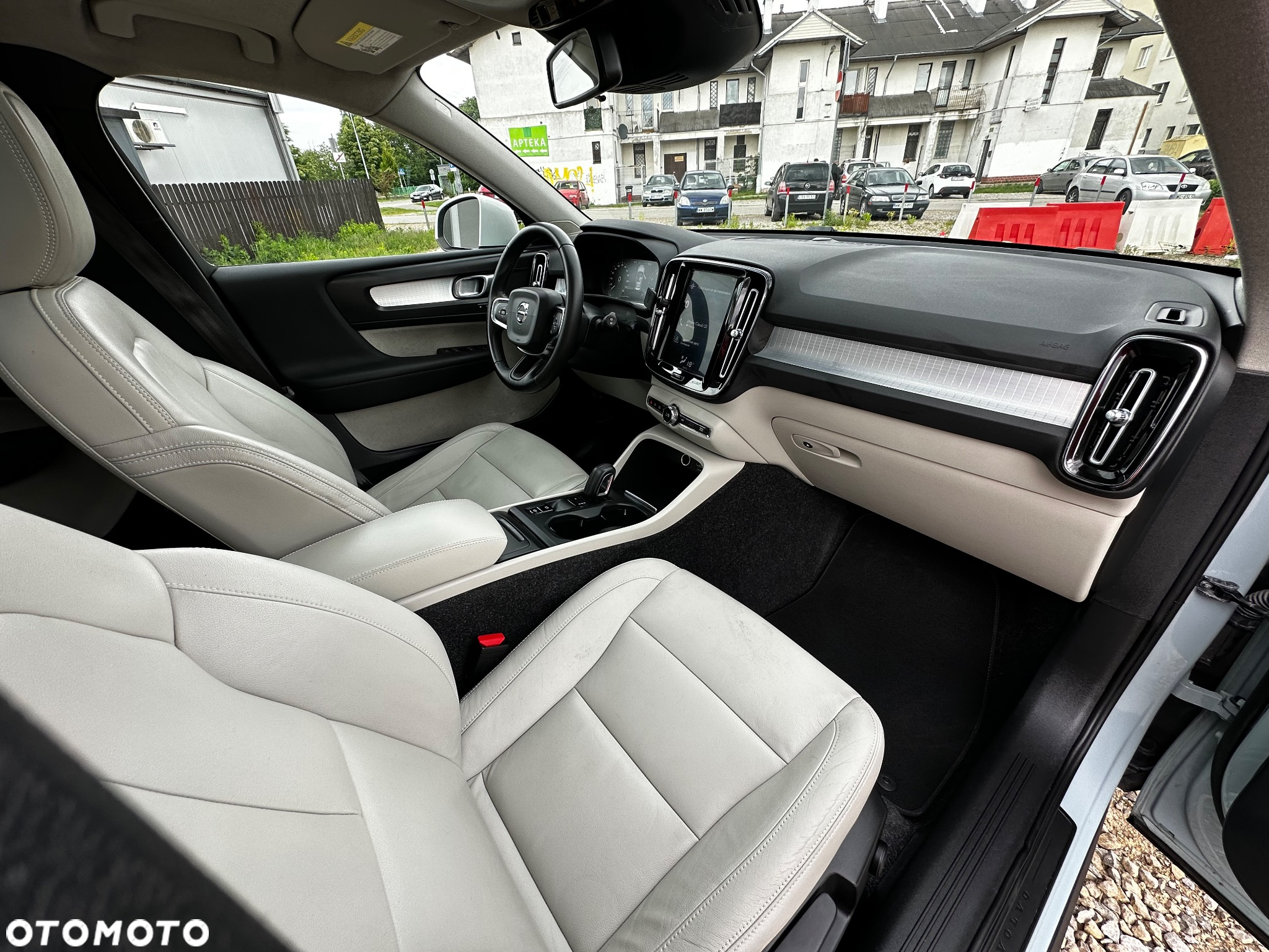 Volvo XC 40 - 16