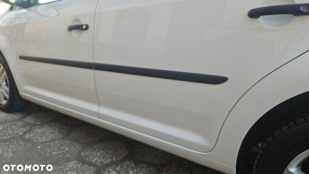 Volkswagen Touran 1.6 TDI DPF BlueMotion Technology Highline - 17
