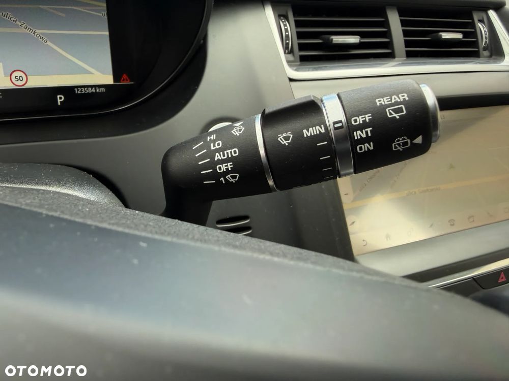 Jaguar E-Pace 2.0 i4P AWD SE - 25