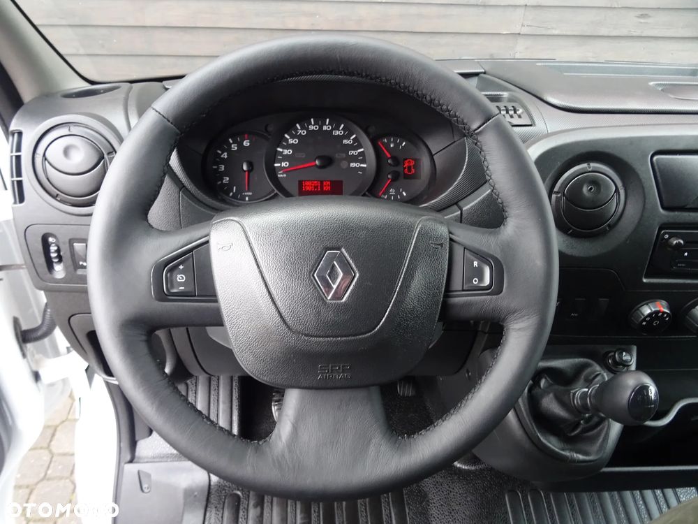 Renault MASTER - 24