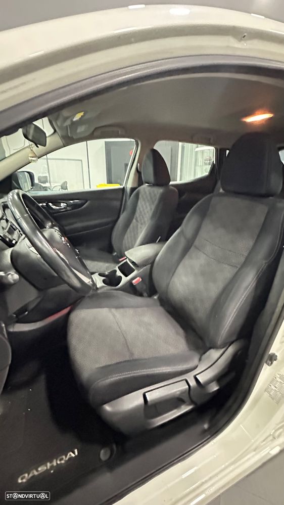 Nissan Qashqai 1.5 dCi Tekna Premium S - 23
