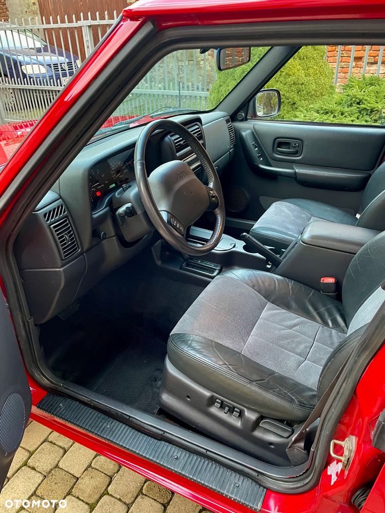 Jeep Cherokee 4.0 Limited - 7