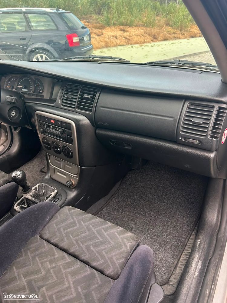 Opel Vectra Caravan 2.0 DTi Sport - 13