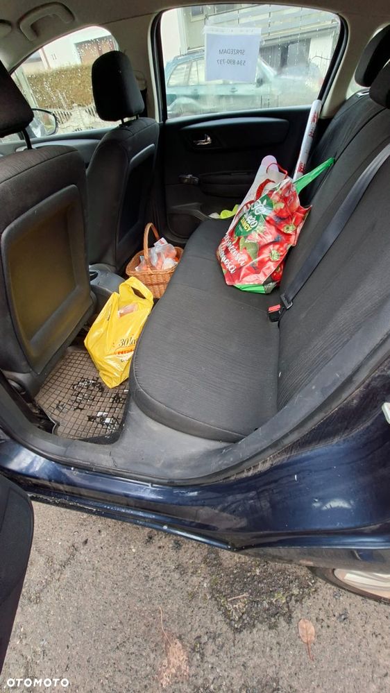 Citroën C4 1.4 16V SX - 10