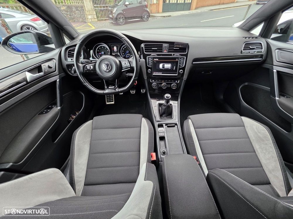 VW Golf R 4Motion BlueMotion - 6