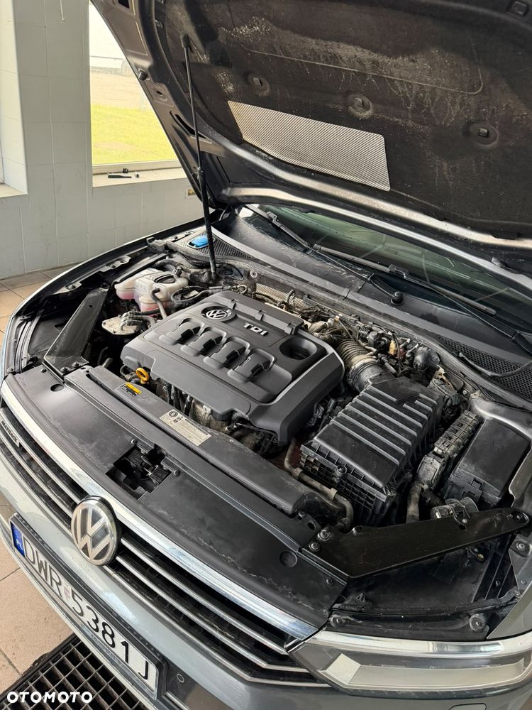 Volkswagen Passat Alltrack - 12
