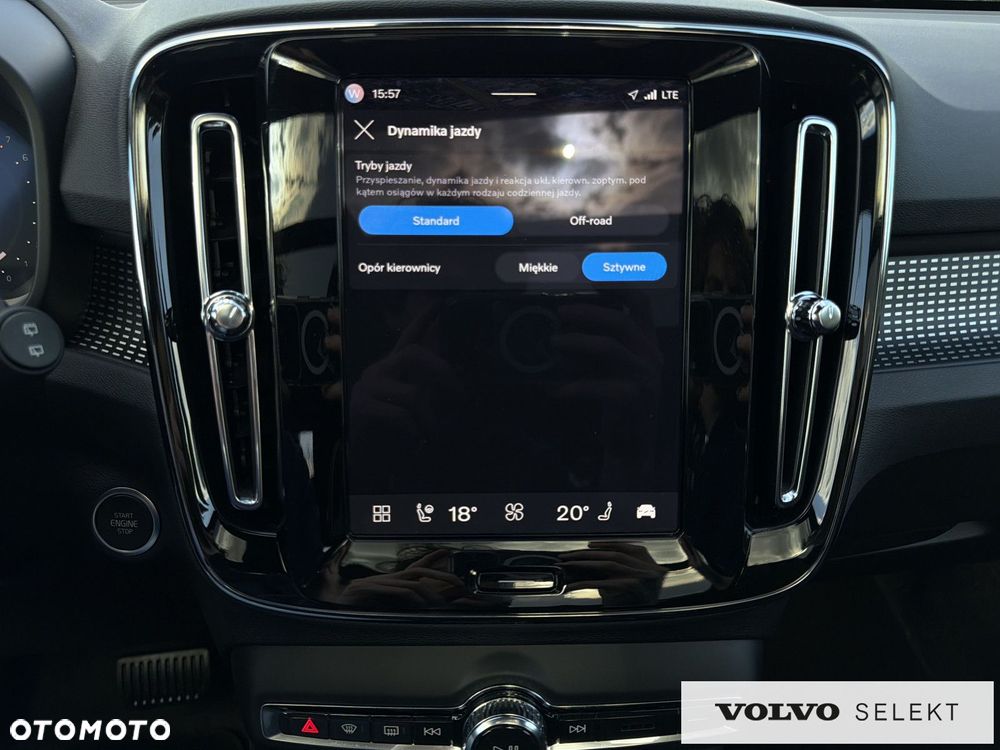 Volvo XC 40 - 24