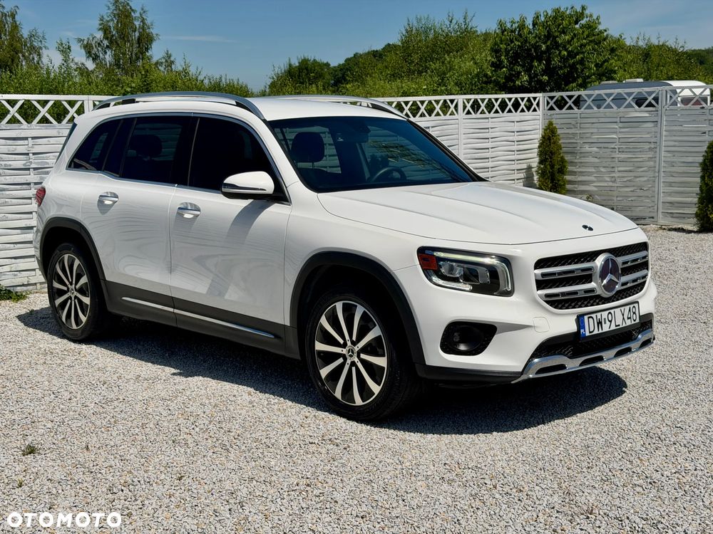 Mercedes-Benz GLB 250 4Matic 8G-DCT - 4