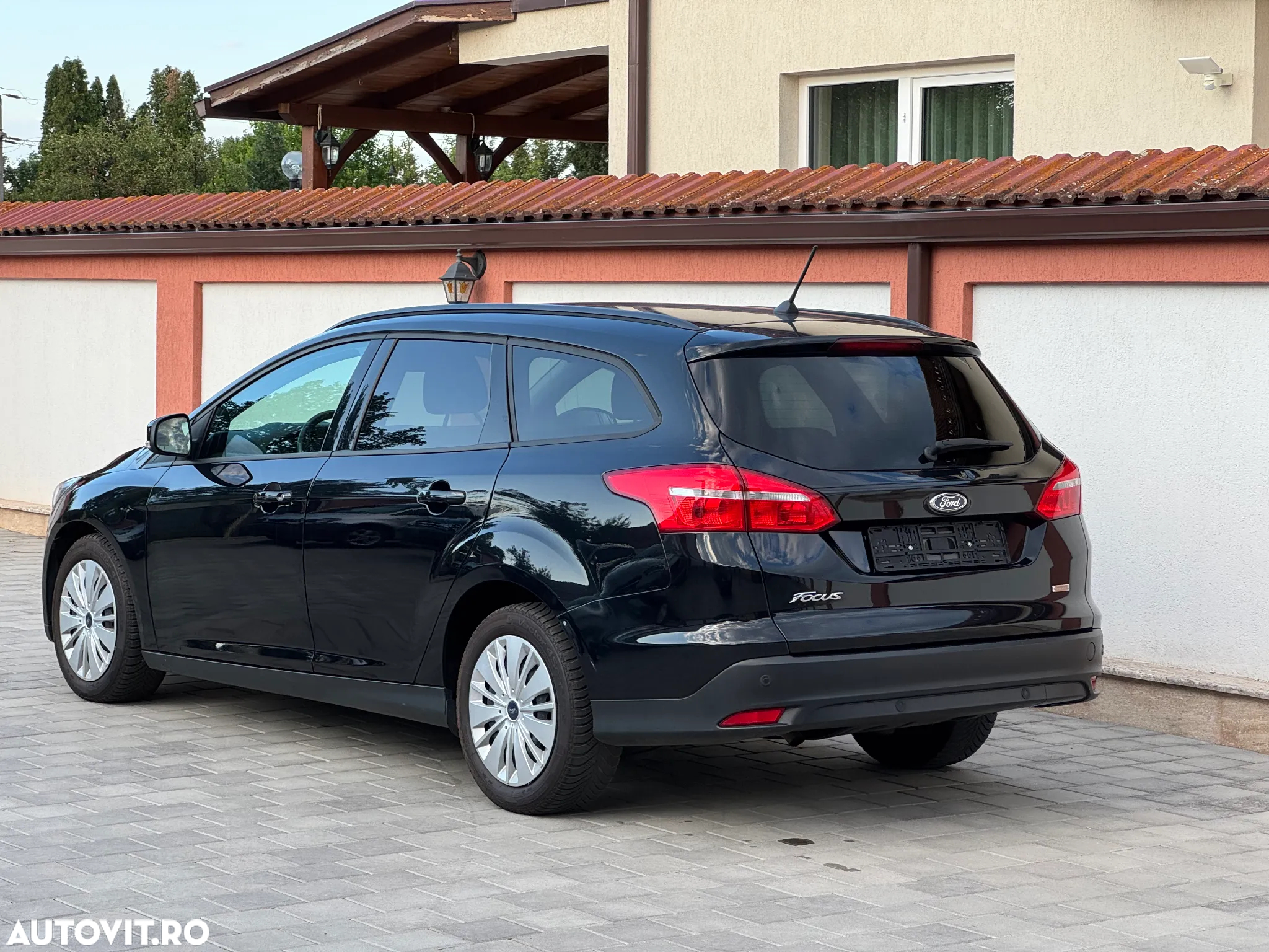Ford Focus 1.0 EcoBoost 6MT MHEV Active - 13