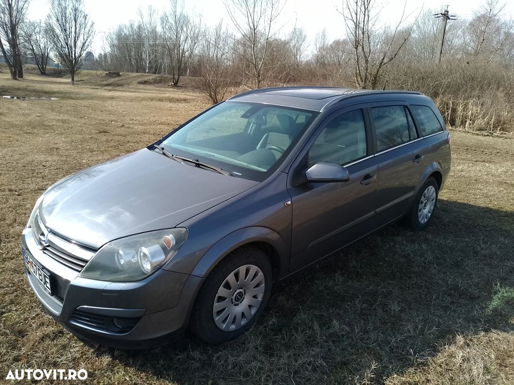 Opel Astra 1.8i Essentia - 2