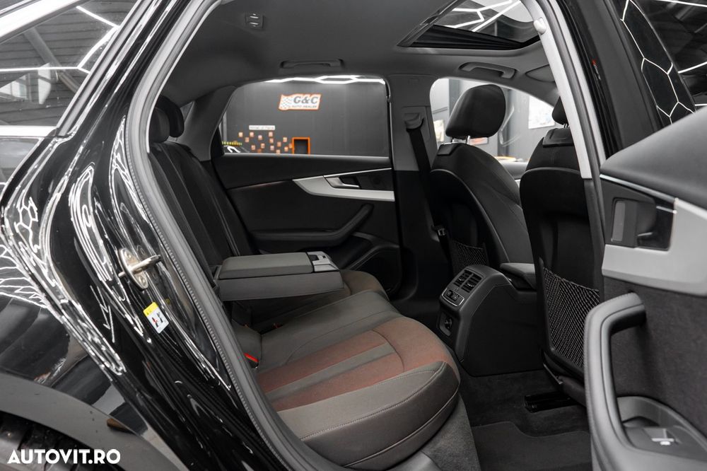 Audi A4 45 TFSI quattro S tronic MHEV S Line - 17