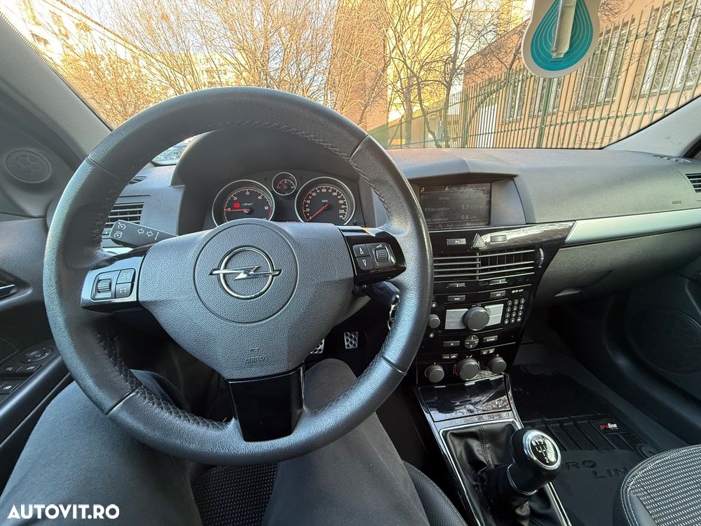 Opel Astra 1.3 CDTI - 10