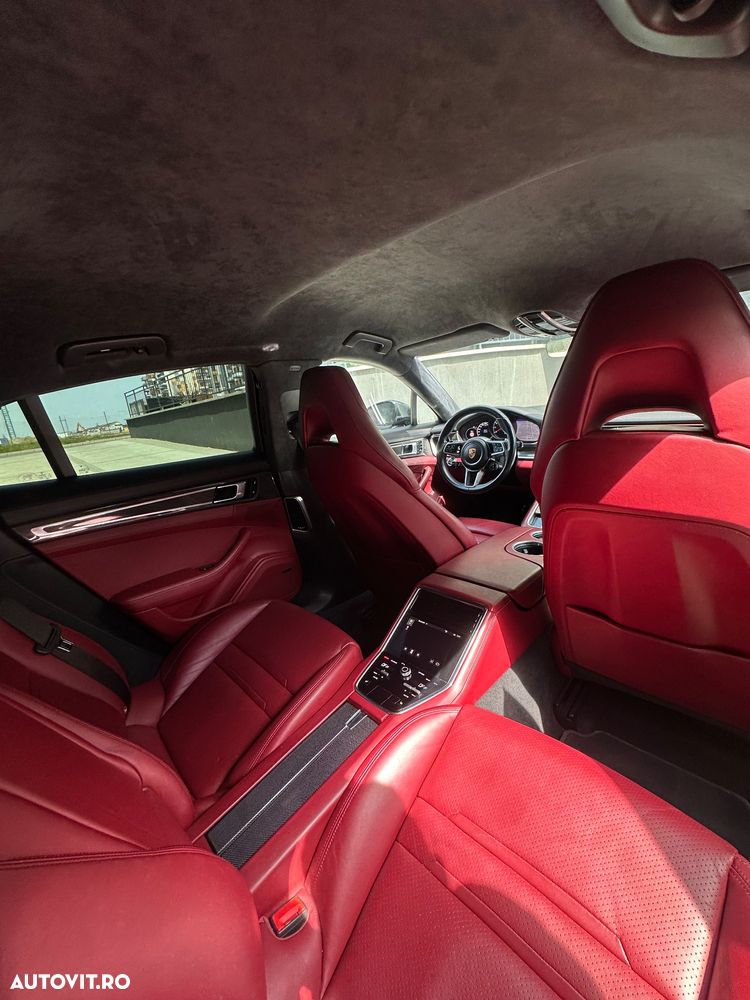 Porsche Panamera Turbo - 14