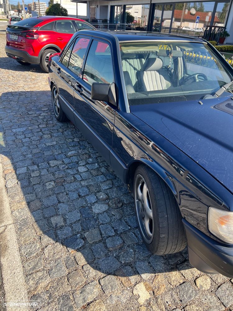 Mercedes-Benz A 190 1993 photo 2