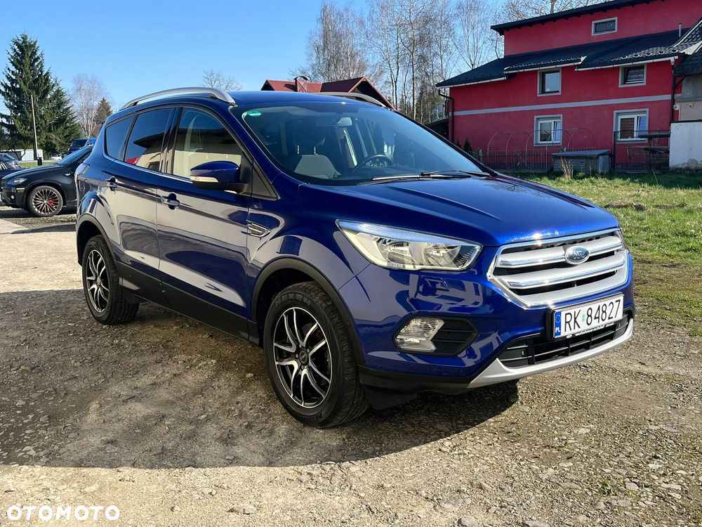 Ford Kuga - 1