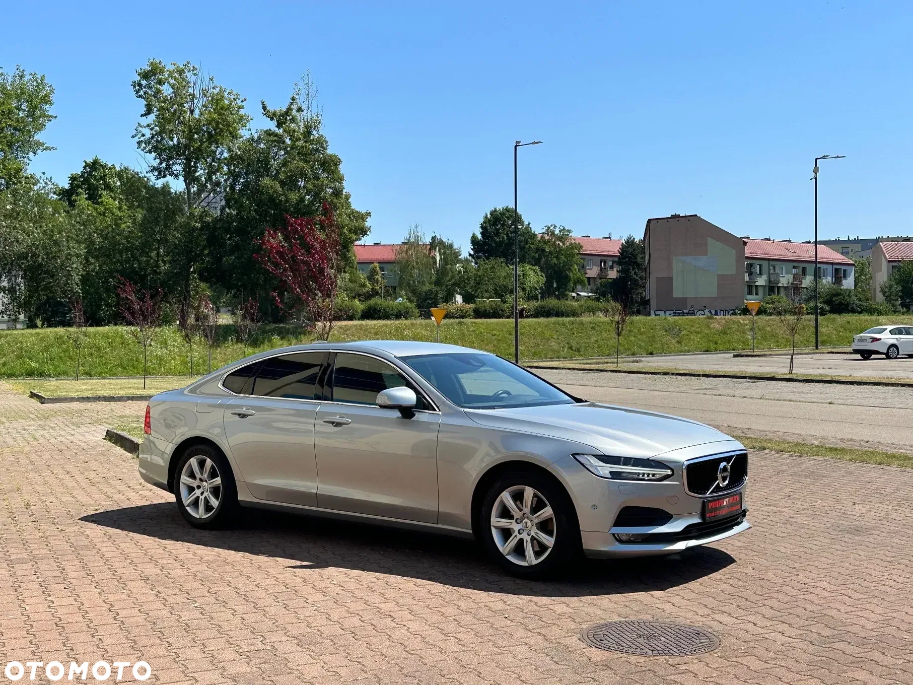 Volvo S90 D4 Geartronic Momentum Pro - 15