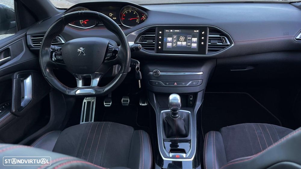 Peugeot 308 SW 1.6 BlueHDi GT Line - 38