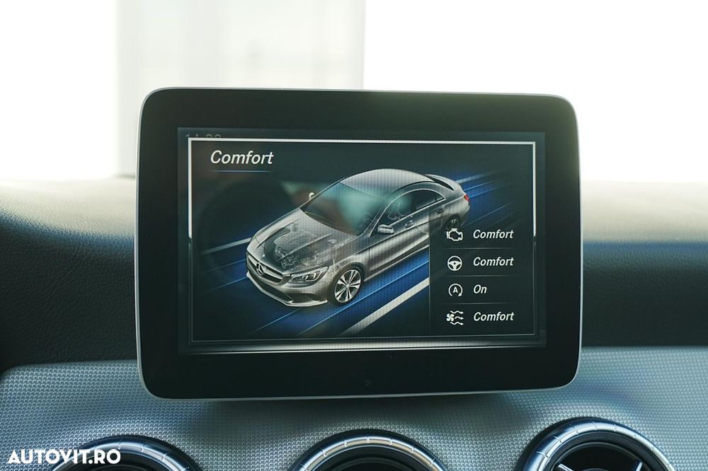 Mercedes-Benz CLA 200 d 7G-DCT Urban - 26