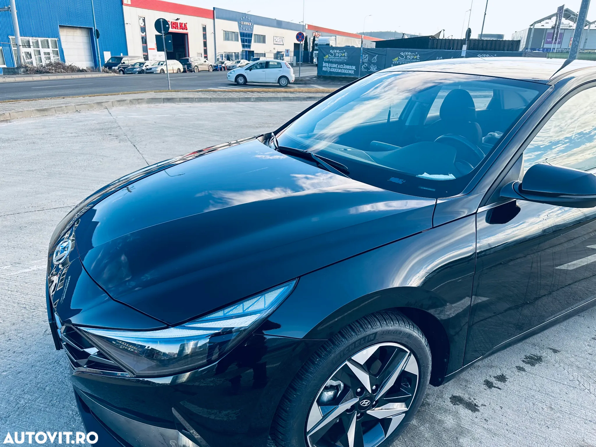 Hyundai Elantra 1.6 l 123 CP 6MT Exclusive Navi - 18