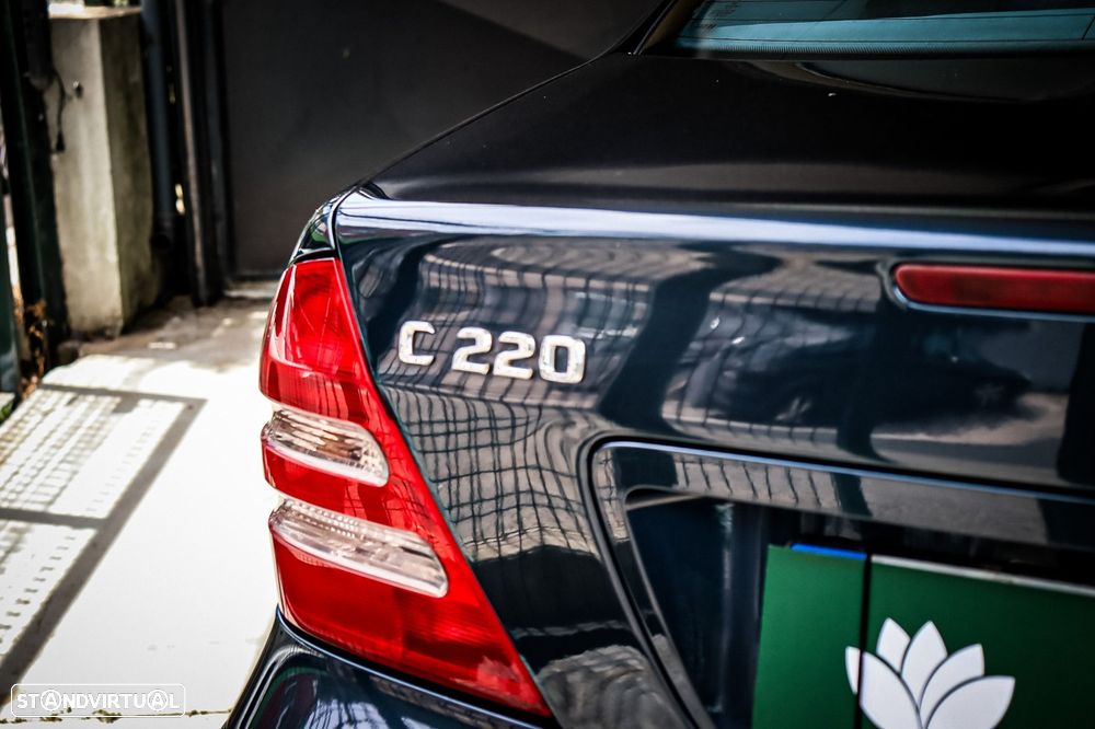 Mercedes-Benz C 220 CDi Avantgarde - 11