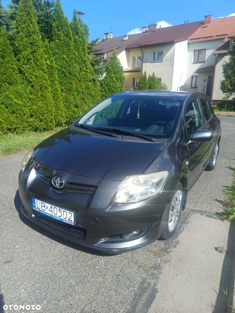 Toyota Auris - 3