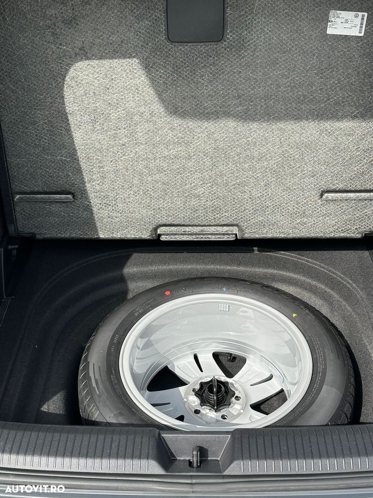 Volkswagen Golf 2.0 TDI SCR DSG Life - 19