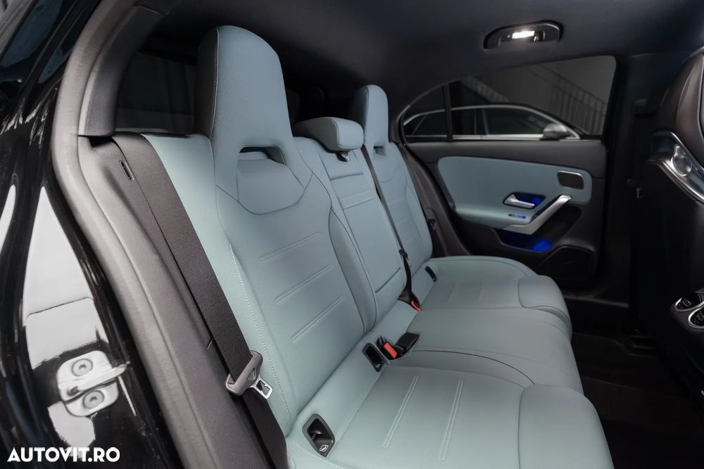 Mercedes-Benz A 45 AMG S 4Matic+ MHEV 8G-DCT - 34