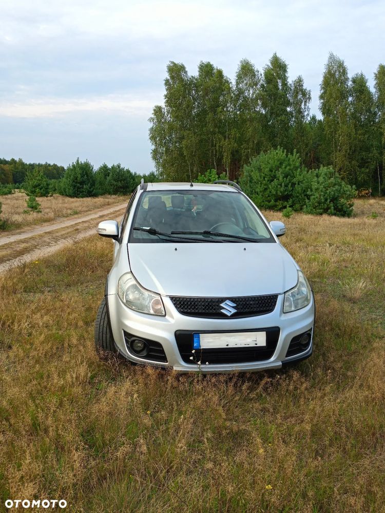 Suzuki SX4 2.0 DDiS Comfort 4WD - 2