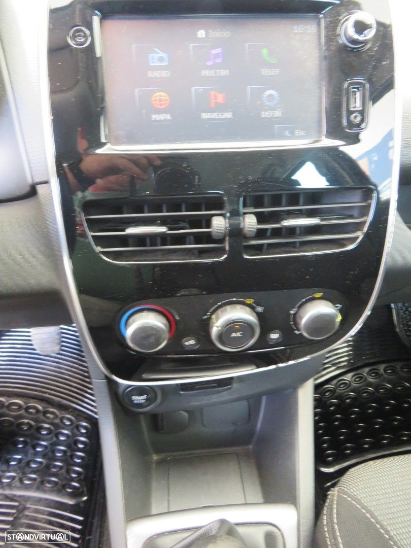 Renault Clio Sport Tourer 1.5 dCi Confort - 17