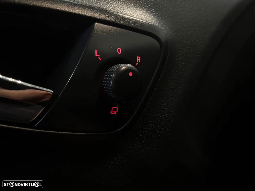 SEAT Ibiza - 25